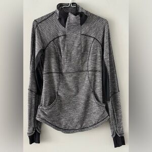Lululemon: Women’s 1/4 Zip-Up Long Sleeve Top- Size 6